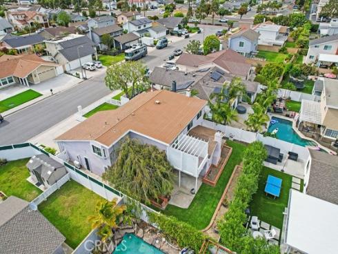 20082 Mayport Lane, Huntington Beach, CA