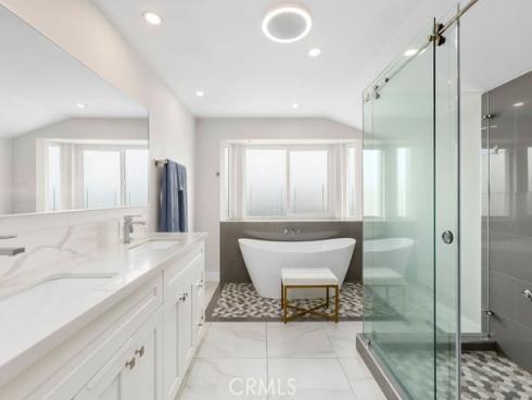 20082 Mayport Lane, Huntington Beach, CA