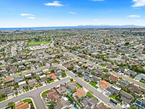 20082 Mayport Lane, Huntington Beach, CA
