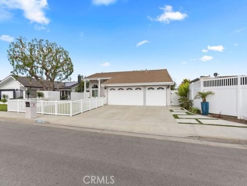 20082  Mayport   Lane, Huntington Beach, CA