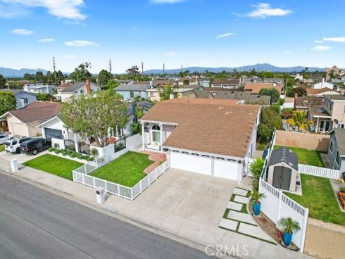 20082 Mayport Lane, Huntington Beach, CA