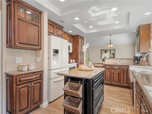 16541 Charleyville , Huntington Beach, CA