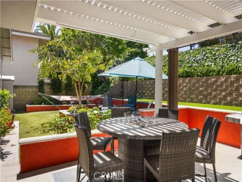 16541 Charleyville , Huntington Beach, CA