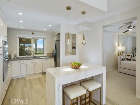 4165 Warner 202 Avenue, Huntington Beach, CA