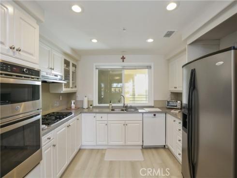 4165 Warner 202 Avenue, Huntington Beach, CA