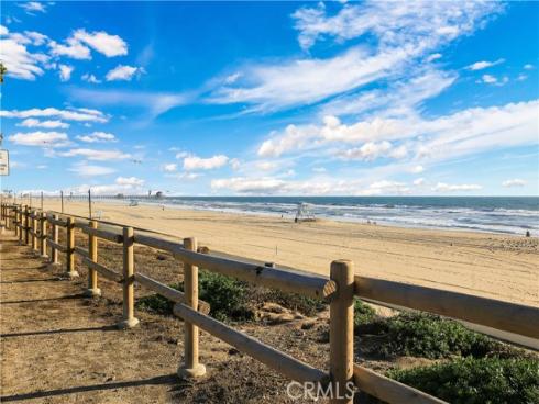 4165 Warner 202 Avenue, Huntington Beach, CA