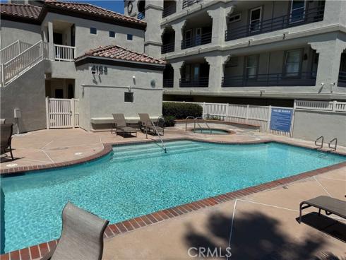 4165 Warner 202 Avenue, Huntington Beach, CA