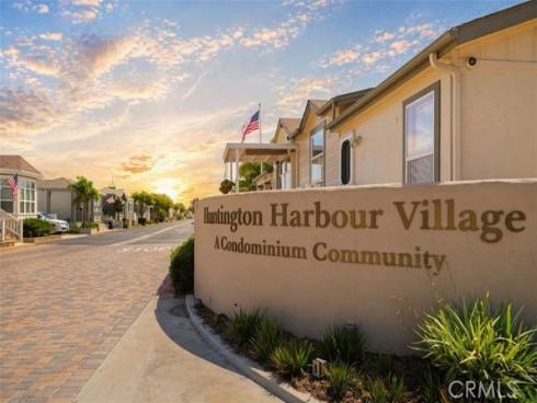 16401  Napili   Lane, Huntington Beach, CA
