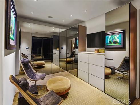 1112 Park Street, Huntington Beach, CA