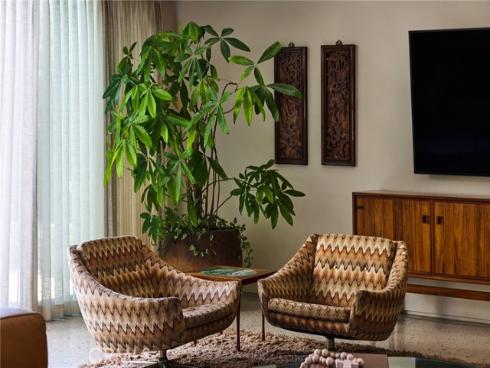 1112 Park Street, Huntington Beach, CA