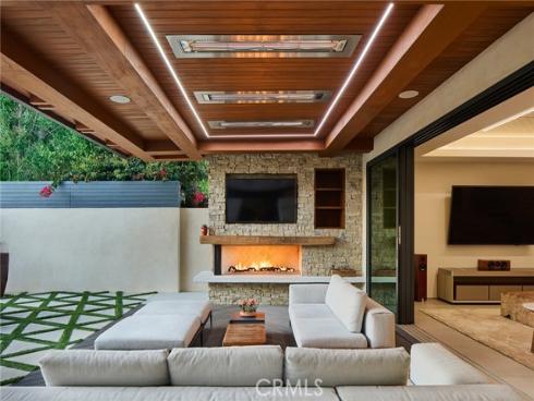 1112 Park Street, Huntington Beach, CA