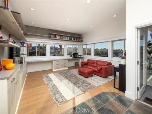 3242 Falkland , Huntington Beach, CA
