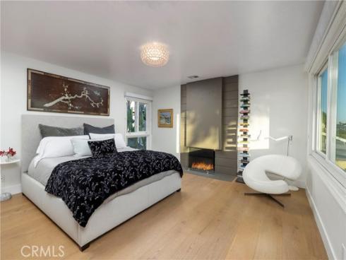3242 Falkland , Huntington Beach, CA