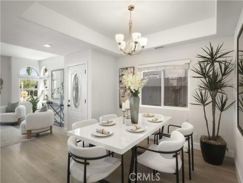 526 12th St , Huntington Beach, CA