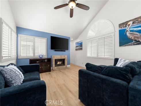 1014 England Street, Huntington Beach, CA