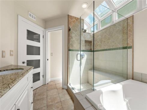 1014 England Street, Huntington Beach, CA