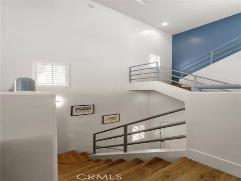 1014 England Street, Huntington Beach, CA