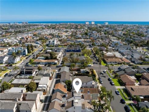 1014 England Street, Huntington Beach, CA