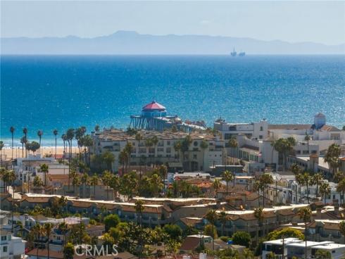 1014 England Street, Huntington Beach, CA