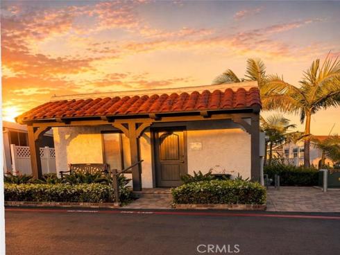 4252 Lahaina Drive, Huntington Beach, CA