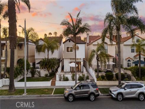 511 9th , Huntington Beach, CA