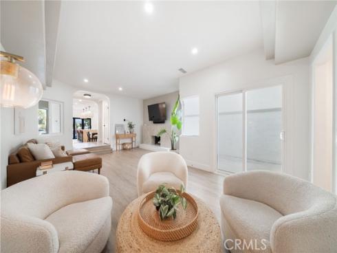 511 9th , Huntington Beach, CA
