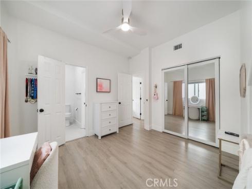 511 9th , Huntington Beach, CA