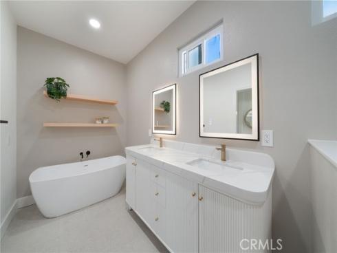 511 9th , Huntington Beach, CA