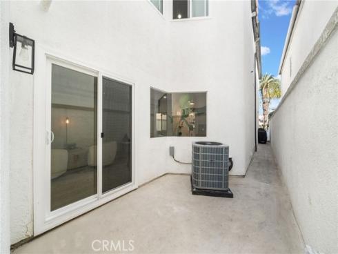 511 9th , Huntington Beach, CA