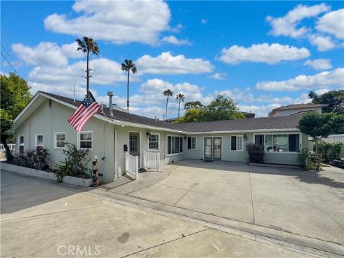 7736 Sugar Drive, Huntington Beach, CA