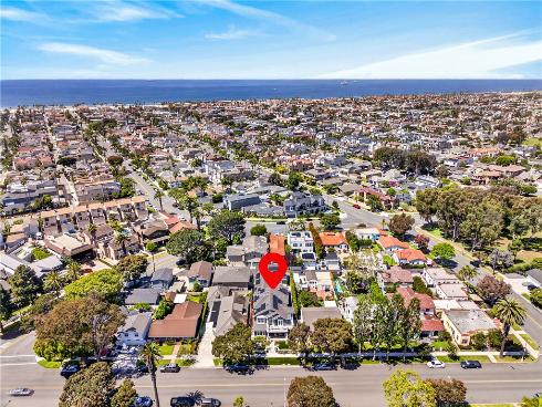 817  Main   Street, Huntington Beach, CA