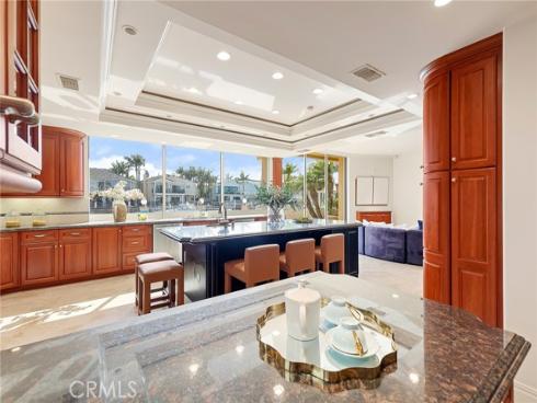 16181 Santa Barbara Lane, Huntington Beach, CA