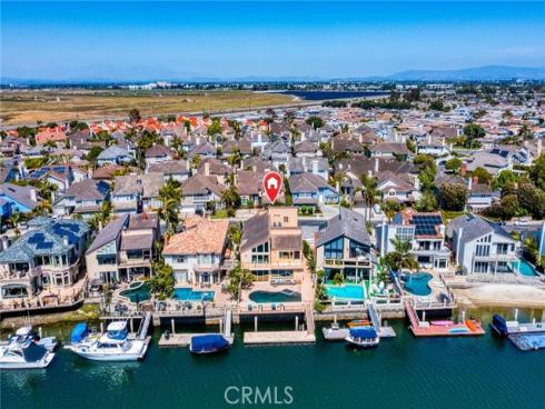 16181 Santa Barbara Lane, Huntington Beach, CA