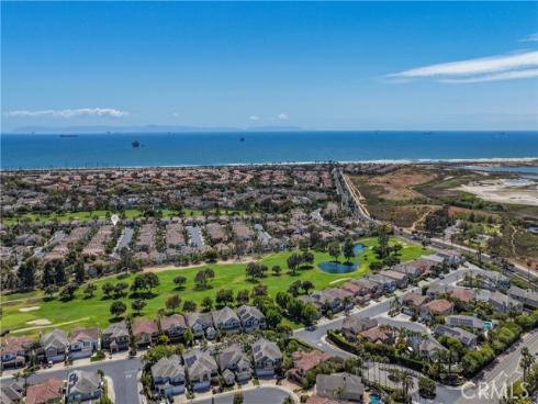 19076  Stonehurst  , Huntington Beach, CA
