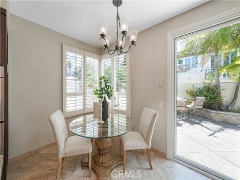 19076  Stonehurst  , Huntington Beach, CA