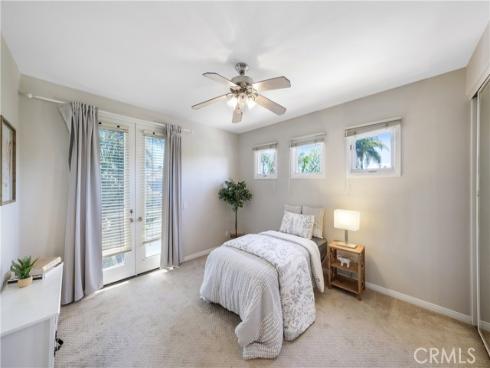 19076  Stonehurst  , Huntington Beach, CA