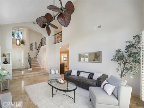 19076  Stonehurst  , Huntington Beach, CA