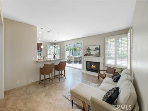 19076  Stonehurst  , Huntington Beach, CA