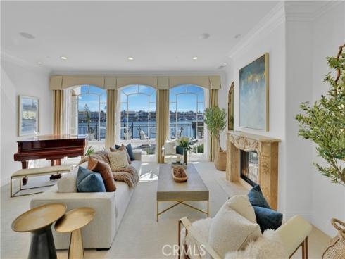 3352 Bounty , Huntington Beach, CA