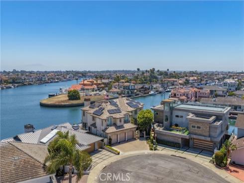3352 Bounty , Huntington Beach, CA