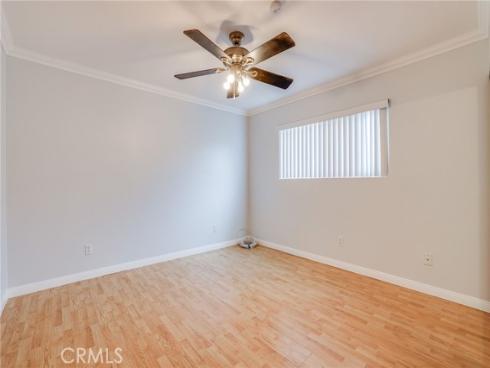 205  13th  D  Street, Huntington Beach, CA