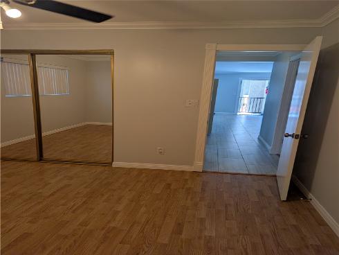 205  13th  D  Street, Huntington Beach, CA