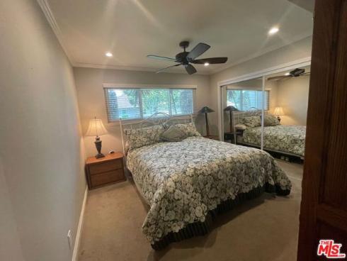 16962 Agate Circle, Huntington Beach, CA