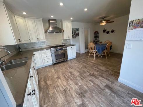 16962 Agate Circle, Huntington Beach, CA