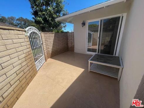 16962 Agate Circle, Huntington Beach, CA
