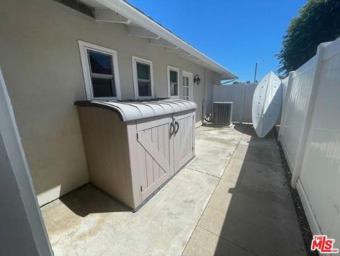 16962 Agate Circle, Huntington Beach, CA