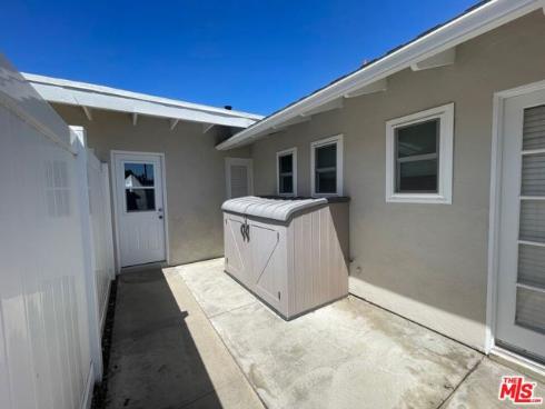 16962 Agate Circle, Huntington Beach, CA