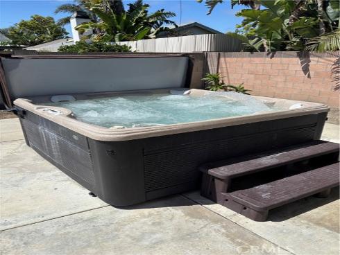 6562 Corrine Circle , Huntington Beach, CA
