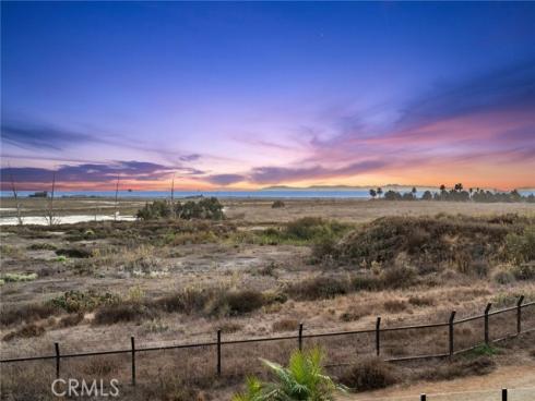 4682 Oceanridge , Huntington Beach, CA