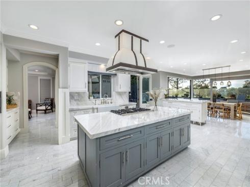 19531  Peninsula  , Huntington Beach, CA
